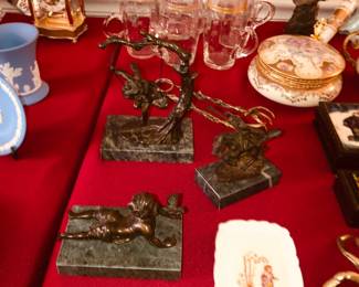 Small bronzes