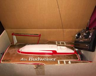Budweiser radio op boat