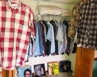 Men’s clothing Medium to large