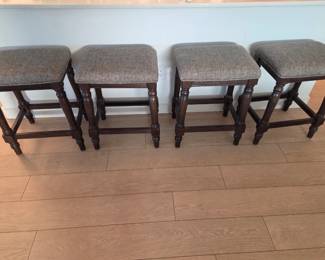 4 of 6 stools