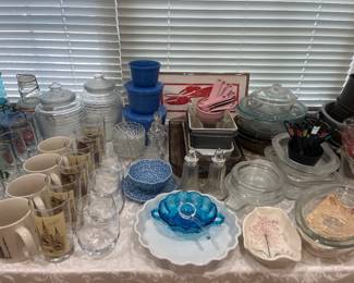 Vintage mugs, glasses