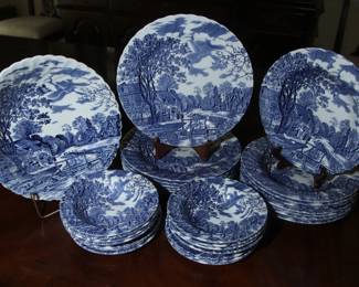 8-10 PATTERNS BLUE & WHITE THROUGH OUT HOME