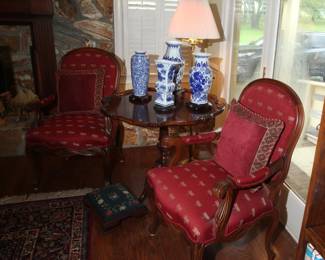 PR. ARM SIDE CHAIRS READY TO USE