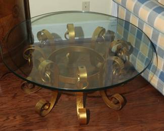 40" GLASS TOP COFFEE TABLE