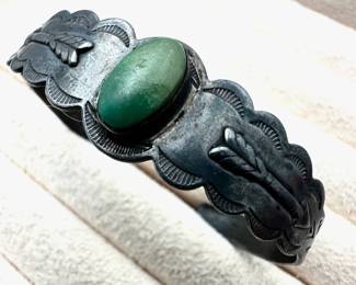 Vintage Native American Green Turquoise Sterling Silver Cuff Bracelet Adjustable Size