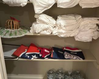 Bedding, Flags
