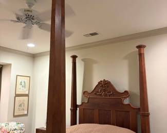 Antique Mahogany 4 Poster Bed