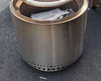 Solo Stove Bonfire Smokeless Fire Pit with Spark Screen