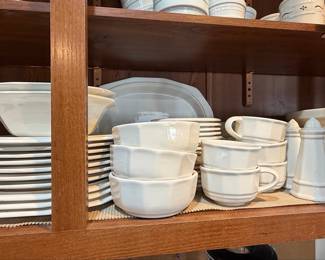 Pfaltzgraff Heritage White Stoneware Dinnerware