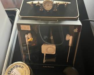 Airplane Clock, Ipod