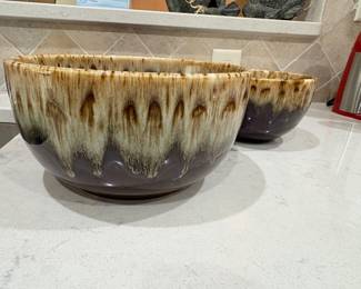 Hull brown drip glaze mixing bowls
