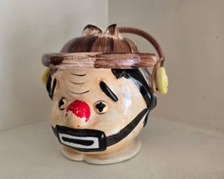 181 vintageclowncookiejarceramichandpa