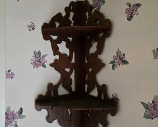 034 victorianstylewoodencornerwallshelf