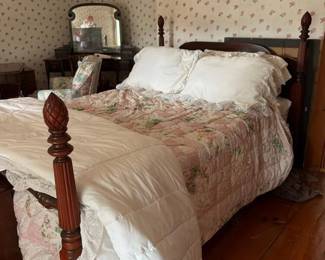 277 antiquepineapplepostfourposterbed