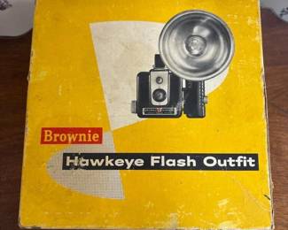 127 kodakbrowniehawkeyeflashmodelcamera