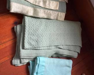 349 greenblanketswoolcottonnylon
