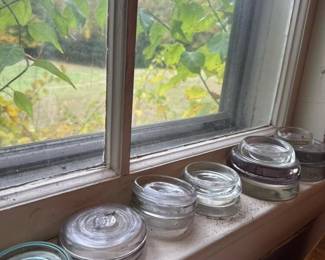 307 vintageglassjarlidsandcovers