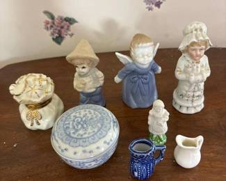 116 assortedminiatureporcelainfigurinest