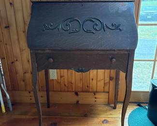 068 antiquelarkinslantfrontsecretarydes