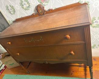 175 antiquewoodensideboardwithfloraldec