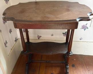115 woodsidetablefromoriginalfamilyhom