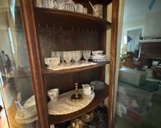 303 assortedclearpressedglassgobletsand