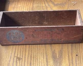 062 bluemoonamericancheesewoodenbox