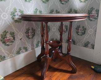 212 victorianstylewoodensidetable
