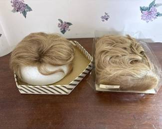 117 twovintageblondesyntheticwigs