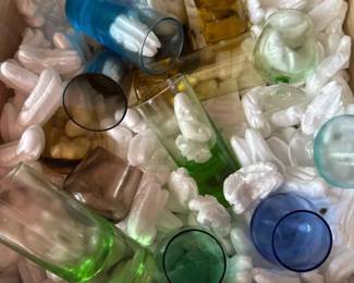 045 assortedcoloredglassminiaturegoblets