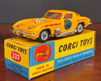 230 corgitoyschevroletcorvettestingray
