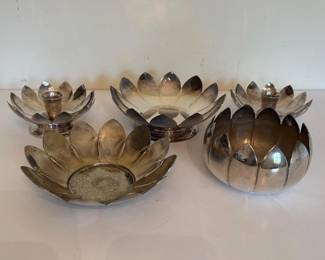 227 vintagelotusshapedmetalbowlscandle