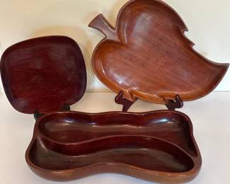 226 threevintagewoodenservingtrays
