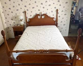 106 cherryfourposterbedpartofbedset