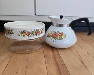 191 corningwareandpyrexkitchenwarewith
