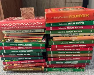 Large Collection of Betty Crocker & Southern Living Cookbooks - Annual Recipes & More