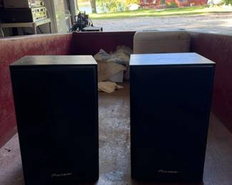 Pair of Pioneer S-H151B-K 100W Bookshelf Stereo Speakers - 8 Ohm