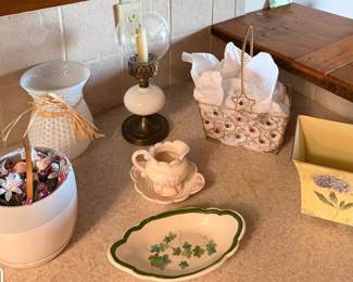 Assorted Home Decor Collection - Oil-Style Lamp, Ceramic Vases, Floral Dish & Decorations