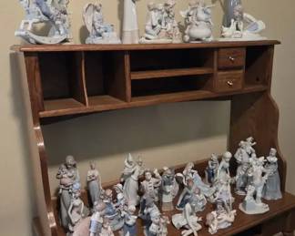 LladroStyle Porcelain Figurine Collection  30 Pieces