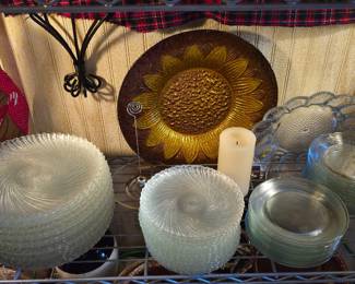 Sea breeze By Arcaroc made in France and clear glass cocktail plates