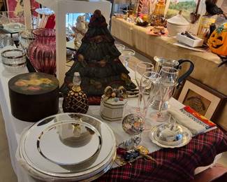 Ceramic Cookie Tray, Fitz and Floyd Box, Silver Plate Chargers, amber glass Diffuser 