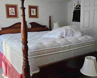 four poster bed