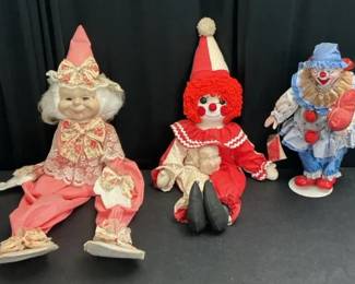 3 Clown Dolls