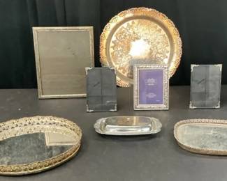 SilverToned Decor