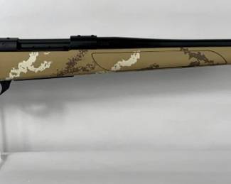 Japan Howa/ Weatherby Vanguard 7 PRC Bolt Action Rifle SN# VB386601, Manual, Flash Hider, In Original Box 