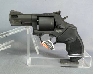 Taurus Armas/ Taurus Int'l Tracker 692 .357 Mag 7-Shot Revolver SN# AHE965461, Extra 9mm Cylinder, Moon Clips, Manual, In Original Hard Case