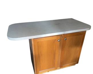 Freestanding Kitchen Island