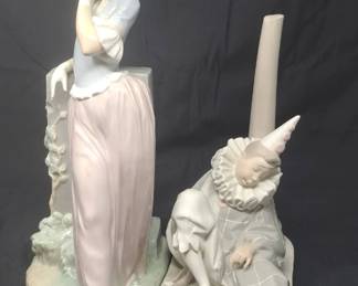 Two Retired Lladro Porcelain Figurines Woman In Aesthetic Pose Mardi Gras Sleeping Clown