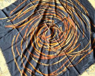 Gucci scarf shawl