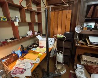 Rounder Hanging Coat Rack/ Industrial